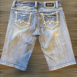 Miss Me Bermuda shorts